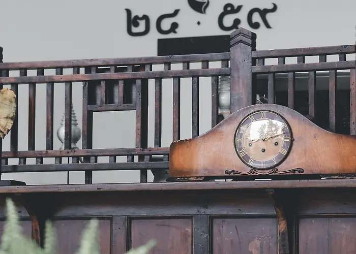 Baan 2459 Heritage House ホテル