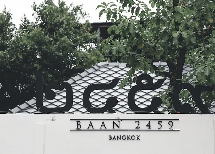 Baan 2459 Heritage House 4*